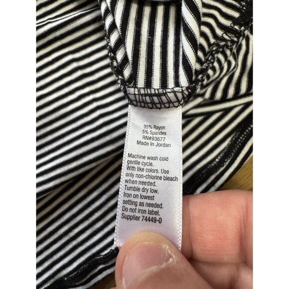 a.n.a A New Approach‎ Black & White Striped Long Sleeve Shirt Women Size Medium - Picture 8 of 9